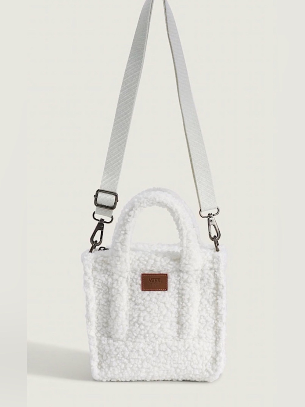 NEW Vans Lil Pergs Tote Bag Marshmallow White Sherpa Mini Tote Crossbody Bag NWT